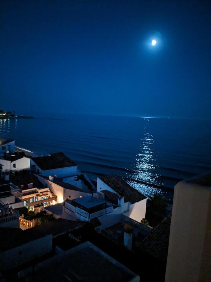 Seaside View Apartment Estepona Exterior photo